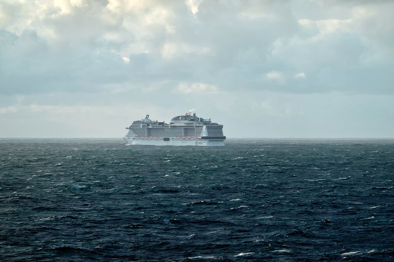 Cruise Expeditions