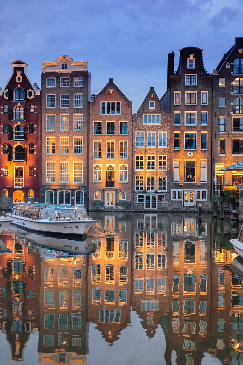 Cruise Ship